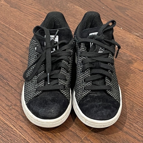 adidas Shoes - ADIDAS Women’s Black Sneakers Size 5
